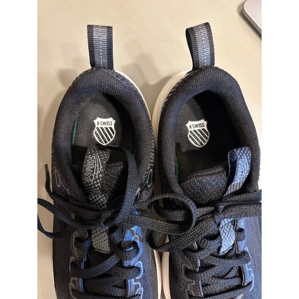 K Swiss Black & White Sneakers Like New Size 8 - Picture 2 of 9